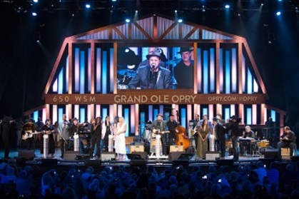Grand Ole Opry House Stage Performance (Credit Chris Hollo) (2).jpg