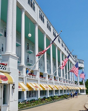 grand hotel 2 mackinac isl..jpg